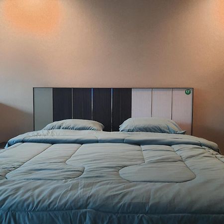Baan Nonzee Condo バンコク都 エクステリア 写真