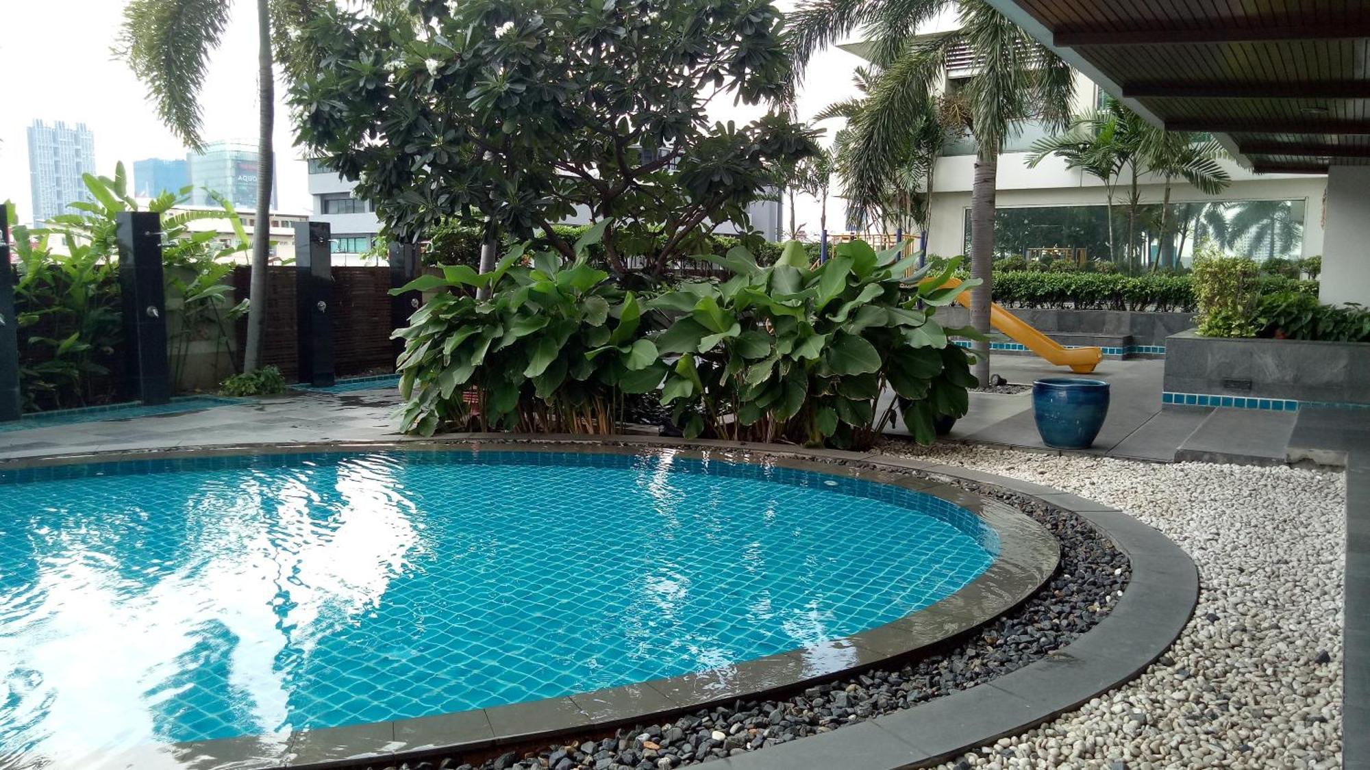 Baan Nonzee Condo バンコク都 エクステリア 写真